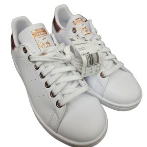Brand new with out box primegreen Stan Smith Sneaker mens 6.5 white and gold